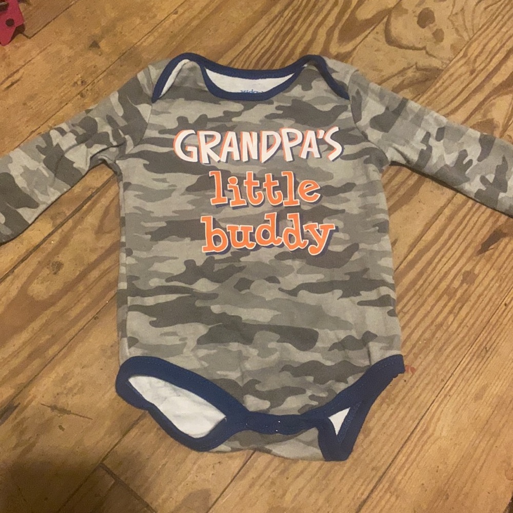 6-9 month bundle - Picture 3 of 6